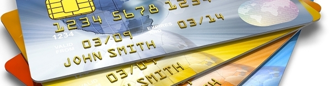 Debetowa vs kredytowa - porównanie kart płatniczych